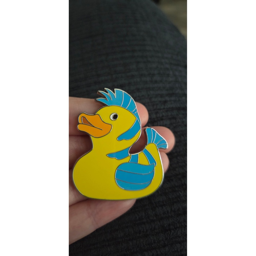 Disney Pin Flounder Rubber Duck Little Mermaid Enamel Trading Pin FAC-068053